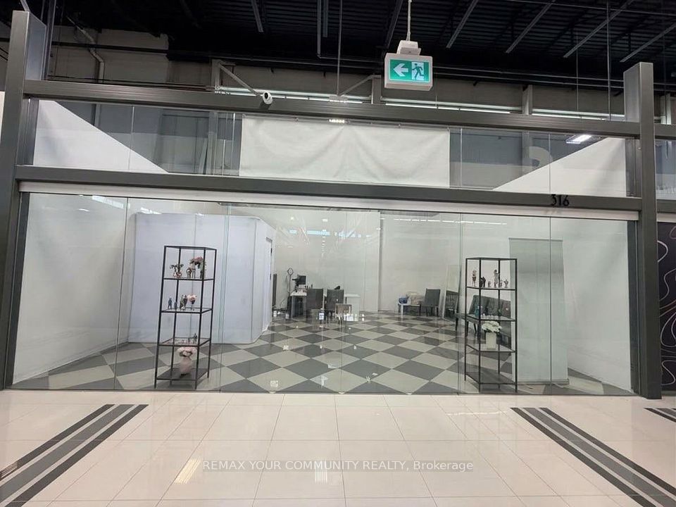 7250 Keele Street 316, Vaughan, ON L4K 1Z8 2