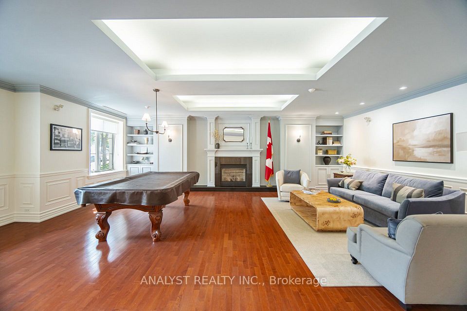 9519 Keele Street 221, Vaughan, ON L6A 4A2 5