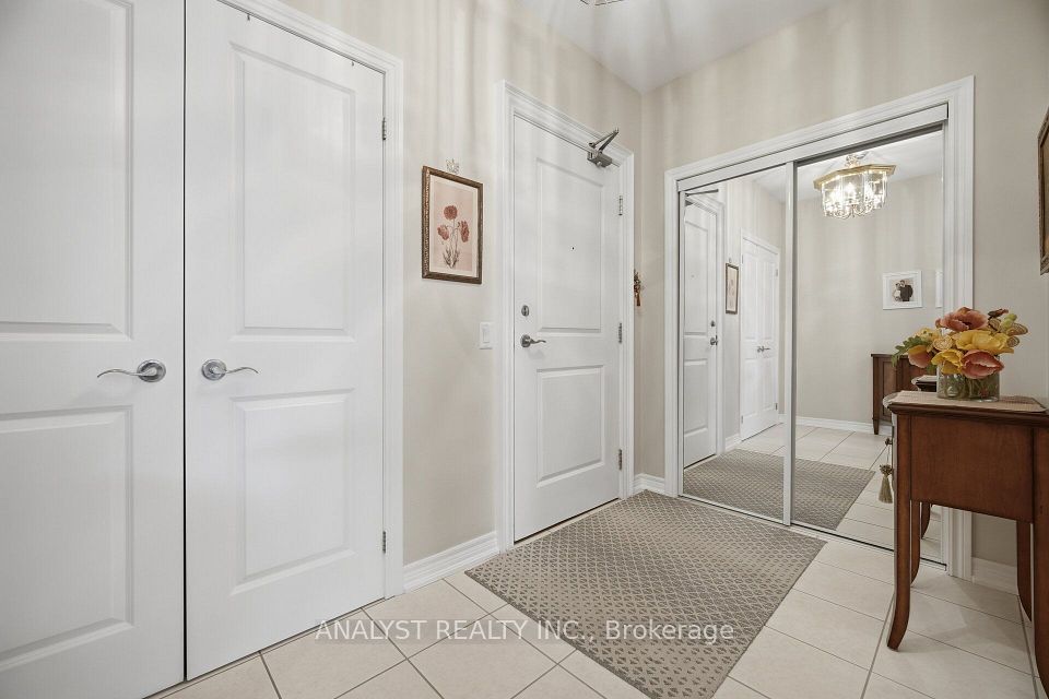 9519 Keele Street 221, Vaughan, ON L6A 4A2 8