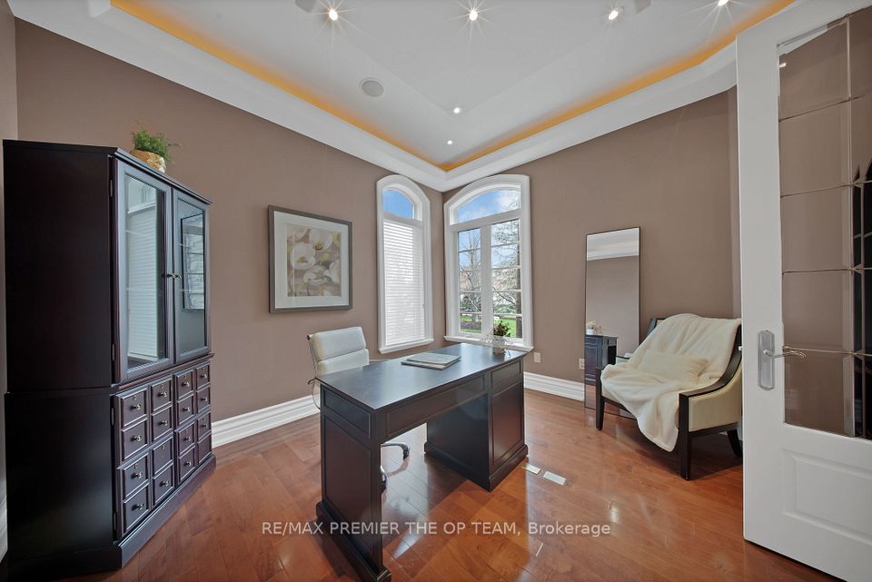 62 Autumn Grove Court, Vaughan, ON L0J 1C0 20