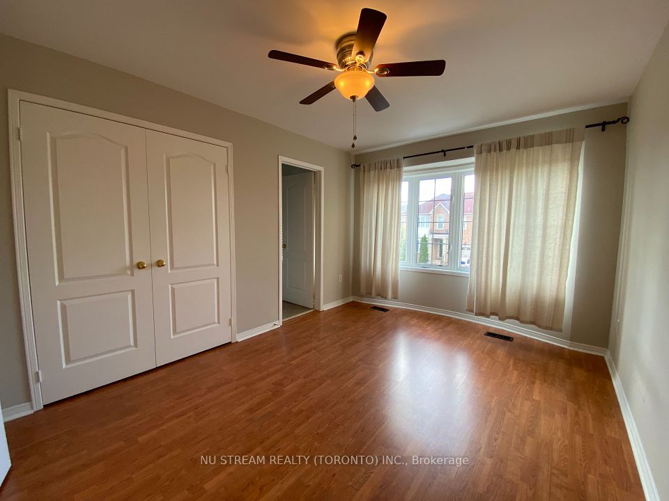 133 Selwyn Road, Richmond Hill, ON L4E 5E5 14