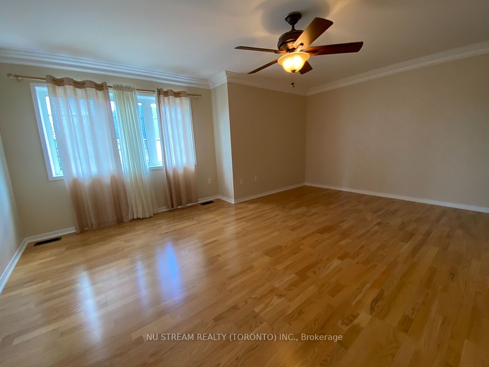 133 Selwyn Road, Richmond Hill, ON L4E 5E5 18