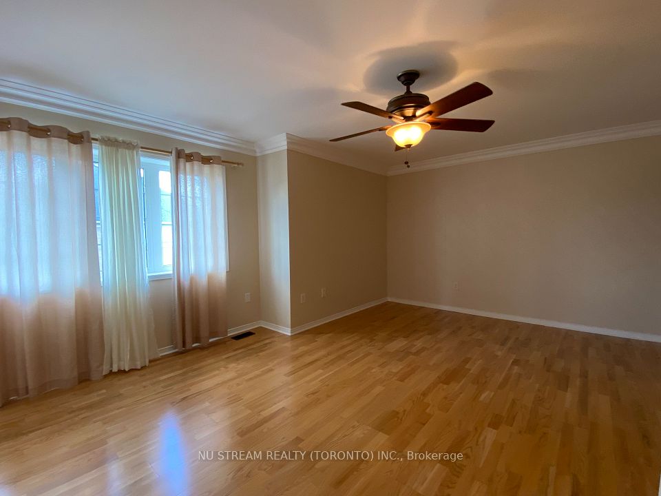 133 Selwyn Road, Richmond Hill, ON L4E 5E5 11