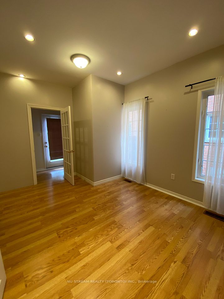 133 Selwyn Road, Richmond Hill, ON L4E 5E5 9