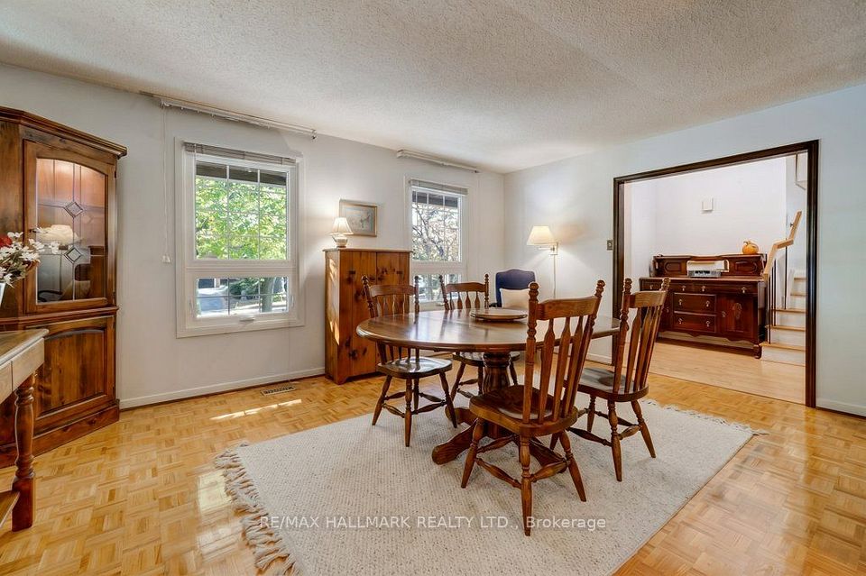 59 Mayvern Crescent, Richmond Hill, ON L4C 5J6 11