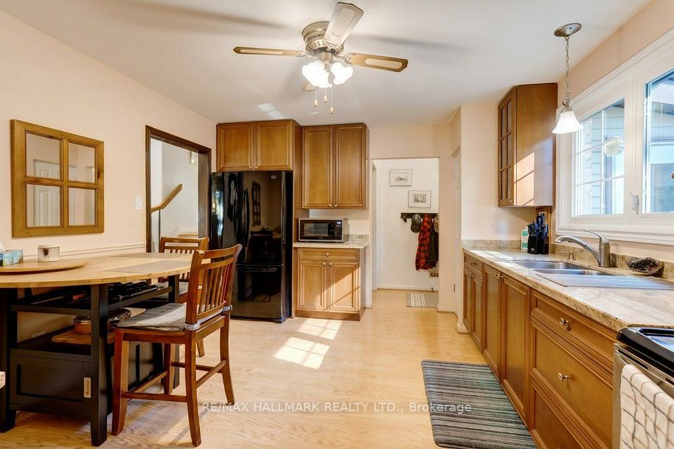 59 Mayvern Crescent, Richmond Hill, ON L4C 5J6 20