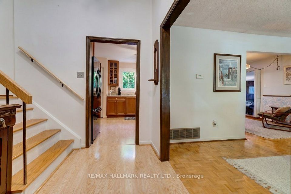 59 Mayvern Crescent, Richmond Hill, ON L4C 5J6 9
