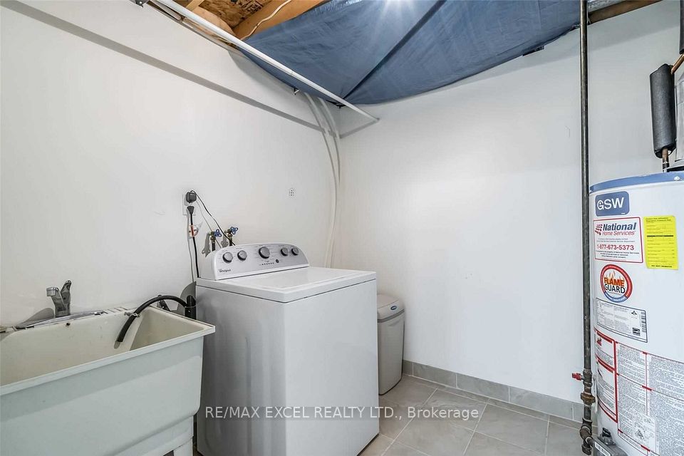 125 Mary Pearson Drive Bsmt, Markham, ON L3S 3E9 8