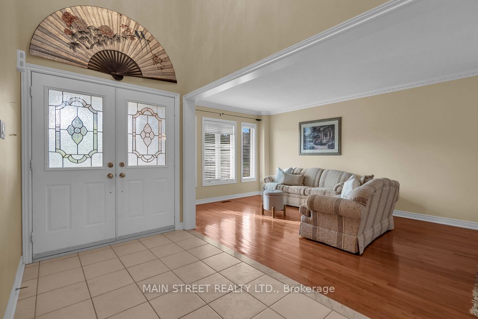 9 Emily Court, Richmond Hill, ON L4E 4E5 5