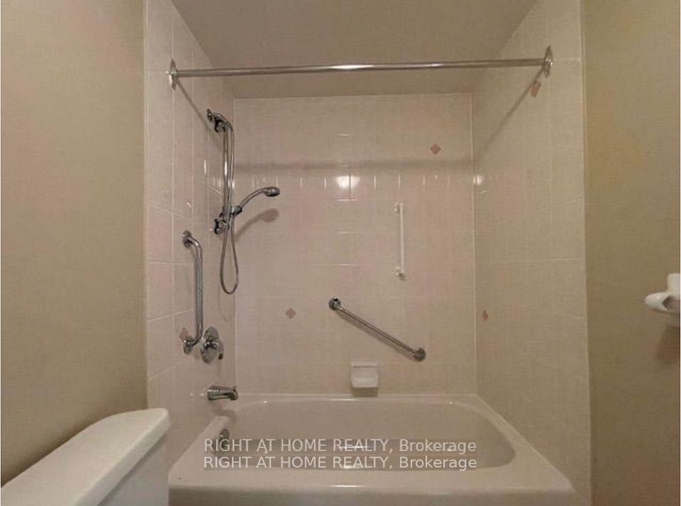 2506 Rutherford Road 501, Vaughan, ON L4K 5N4 12