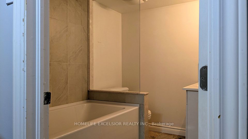 25 Amberview Drive Basement, Georgina, ON L4P 3X8 10