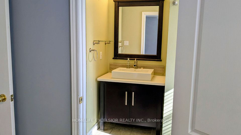 25 Amberview Drive Upper Unit, Georgina, ON L4P 3X8 8