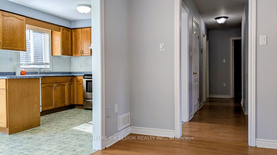 25 Amberview Drive Upper Unit, Georgina, ON L4P 3X8 3