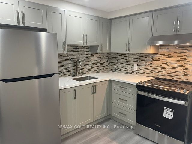 48 Andress Way Main Floor Plus Basement, Markham, ON L3S 0E9 4