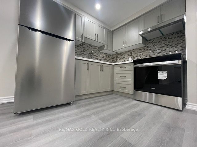 48 Andress Way Main Floor Plus Basement, Markham, ON L3S 0E9 22
