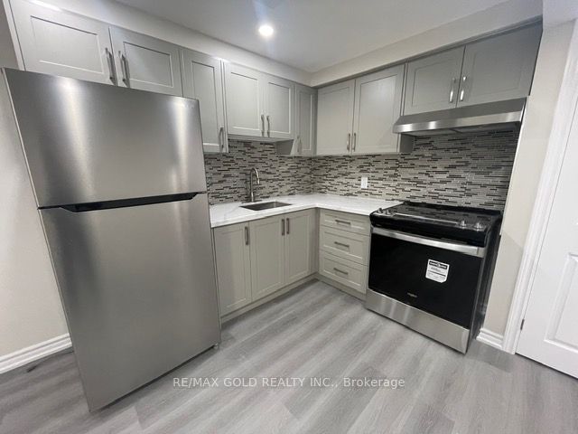 Att/Row/Townhouse at 48 Andress Way Main Floor Plus Basement, Markham, ON L3S 0E9