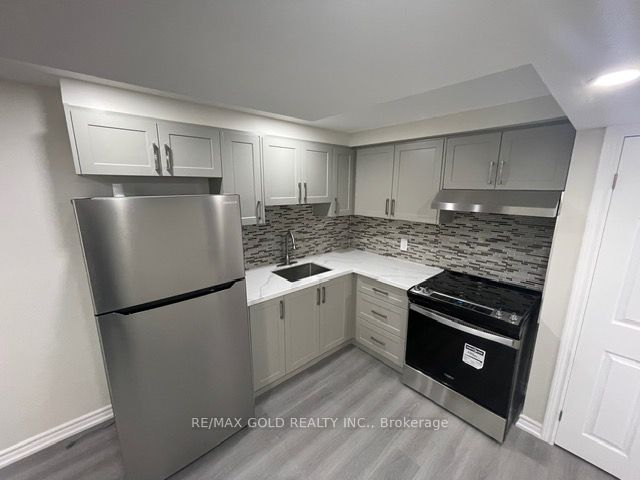 48 Andress Way Main Floor Plus Basement, Markham, ON L3S 0E9 2