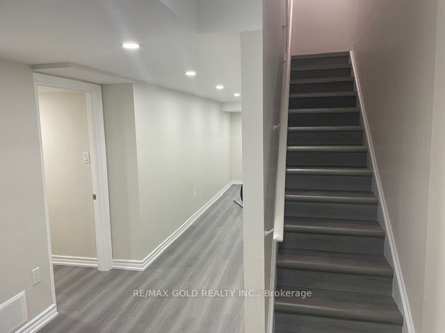 48 Andress Way Main Floor Plus Basement, Markham, ON L3S 0E9 19