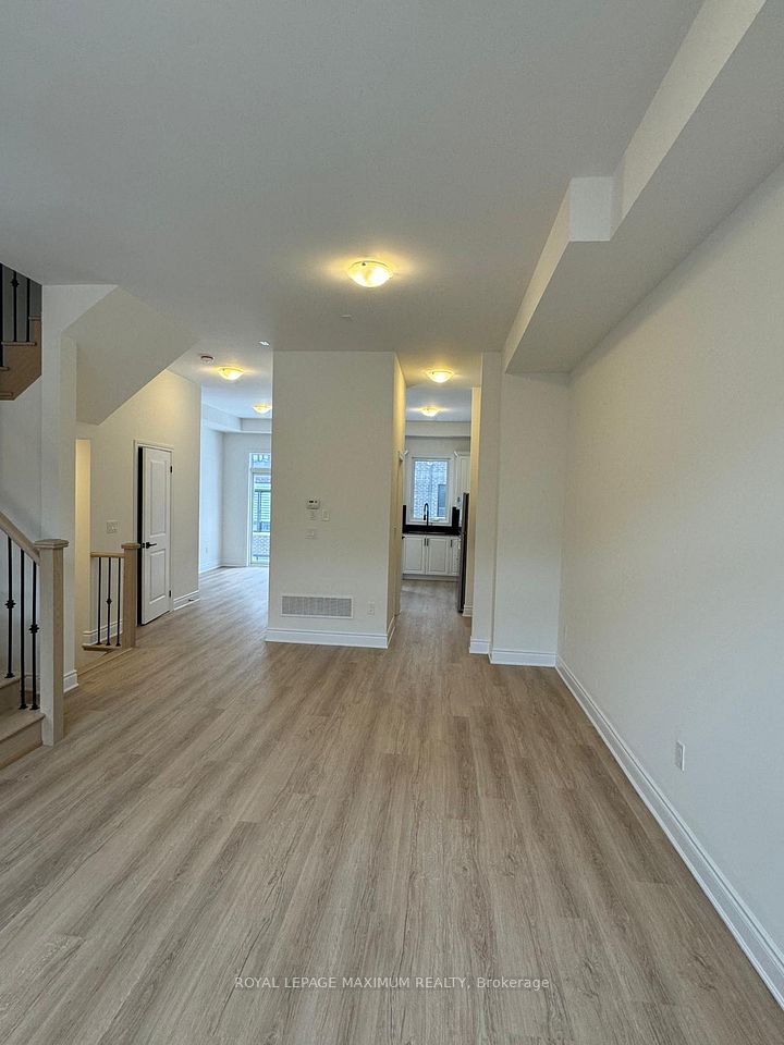 82 Paradox Street, Vaughan, ON L4L 1A7 11
