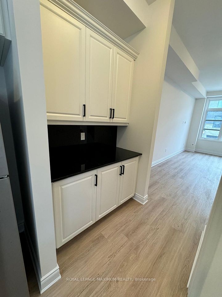82 Paradox Street, Vaughan, ON L4L 1A7 15