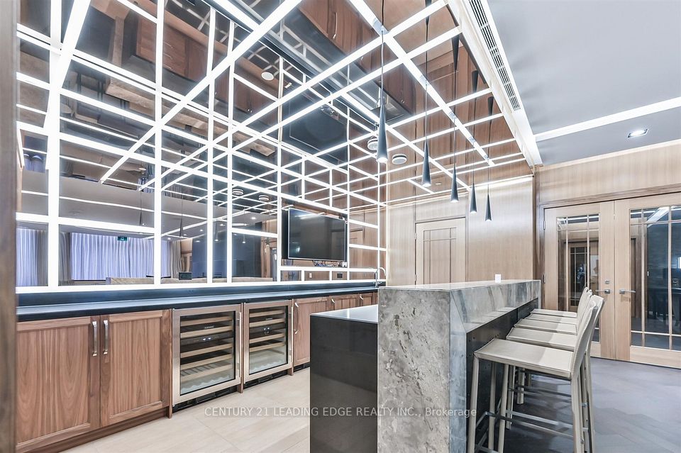 9 Stollery Pond Crescent 210, Markham, ON L6C 0K1 20