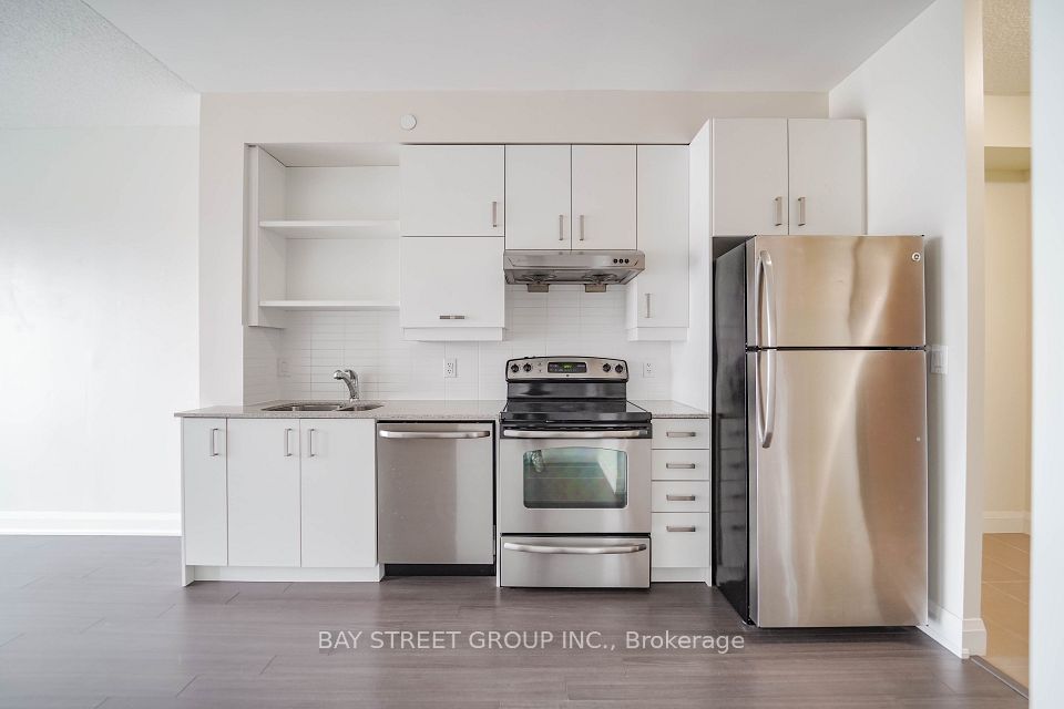 8228 Birchmount Road 601, Markham, ON L3R 1A6 12