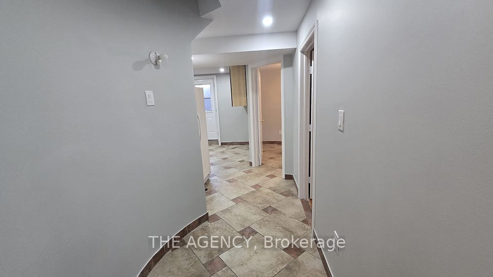 120 Valley Vista Drive, Vaughan, ON L6A 0Z3 12