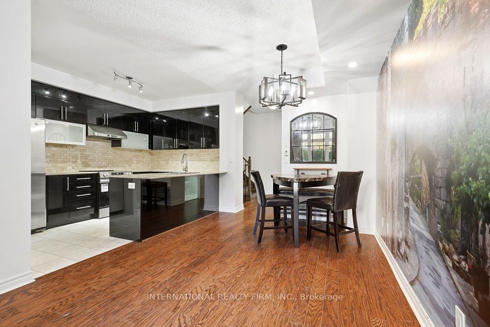 7 Brighton Place 44, Vaughan, ON L4J 0H1 13