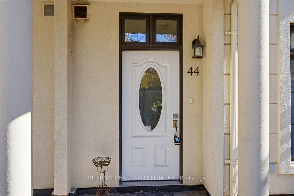 7 Brighton Place 44, Vaughan, ON L4J 0H1 3