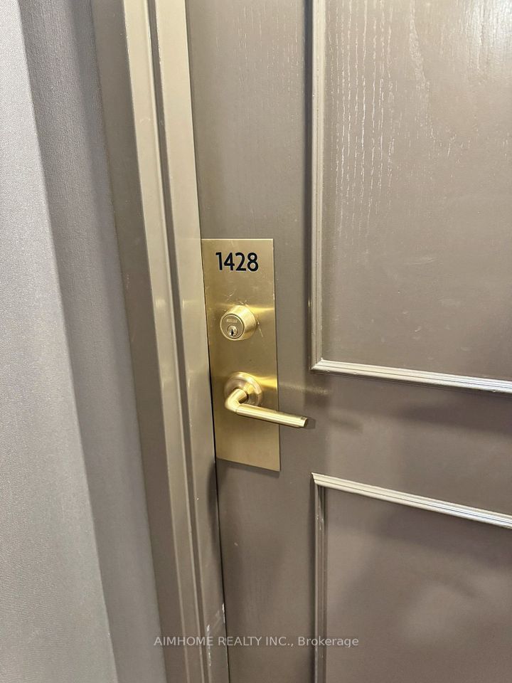 32 Clarissa Drive 1428, Richmond Hill, ON L4C 9R7 9