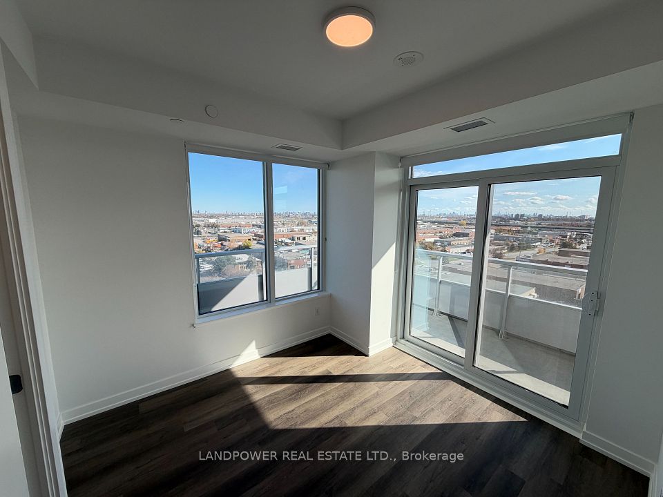 21 Meadowdale Road 1011, Vaughan, ON L4K 0H6 8