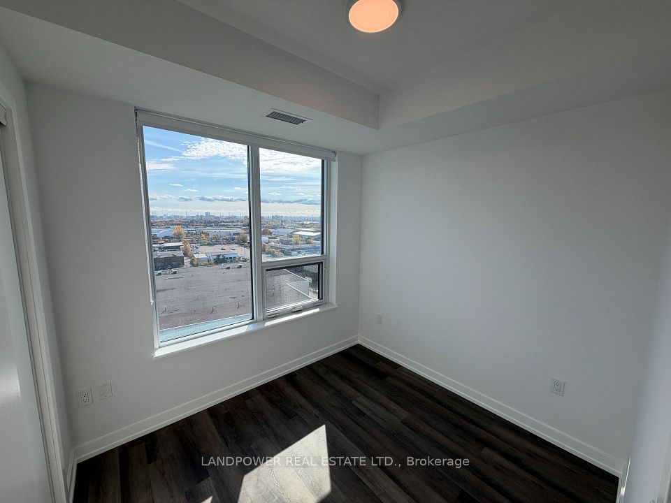 21 Meadowdale Road 1011, Vaughan, ON L4K 0H6 12