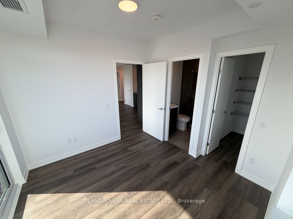21 Meadowdale Road 1011, Vaughan, ON L4K 0H6 9