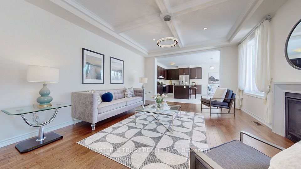 68 Alf Neely Way, Newmarket, ON L3Y 0C6 10