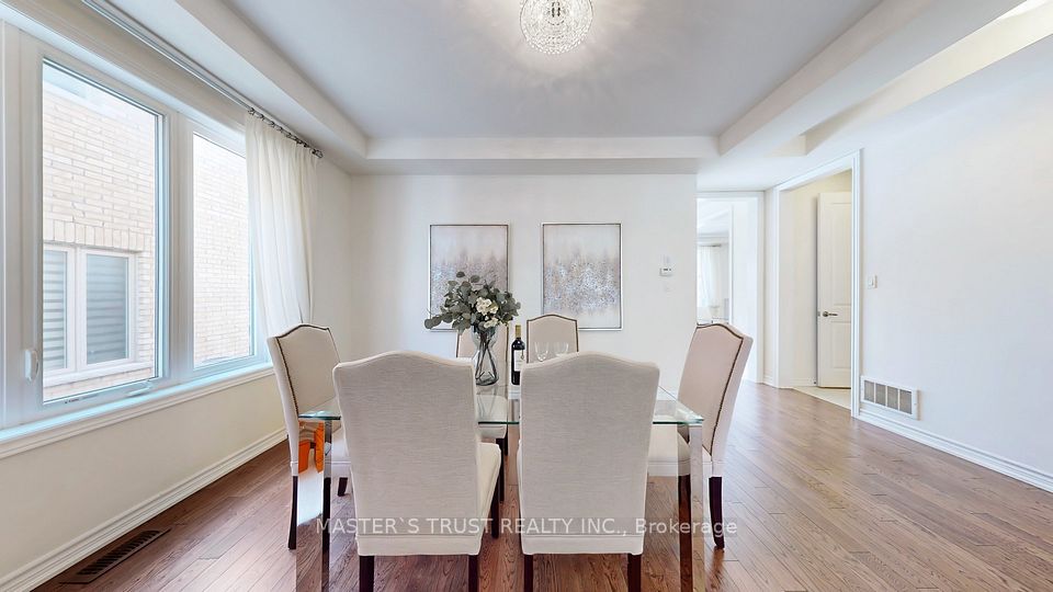 68 Alf Neely Way, Newmarket, ON L3Y 0C6 13