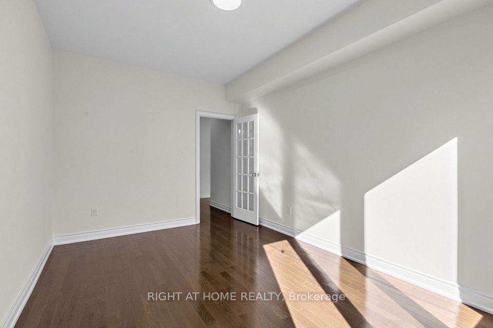 592 Mactier Drive, Vaughan, ON L4H 4L5 16