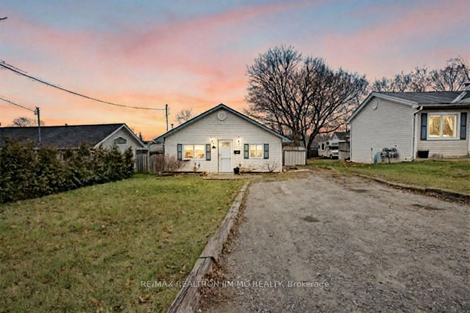 Detached at 277 Pasadena Drive, Georgina, ON L4P 2Z1