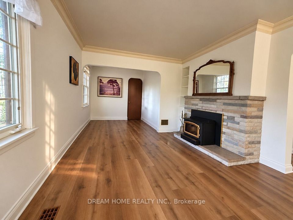 32 Davidson Drive, Vaughan, ON L4L 1M1 7