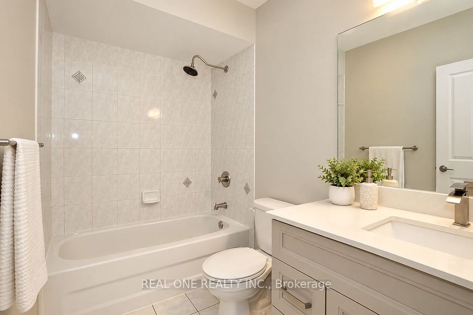 72 Milloy Place, Aurora, ON L4G 7L3 7