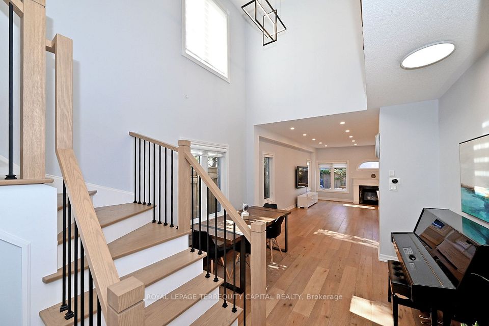 53 Lander Crescent, Vaughan, ON L4J 8V2 11