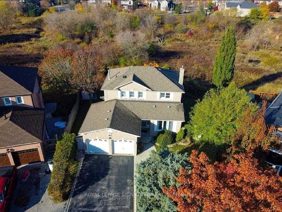 Detached at 84 Whitburn Crescent Bsmt, Vaughan, ON L6A 1M7