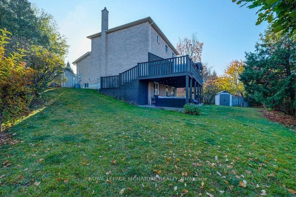 84 Whitburn Crescent Bsmt, Vaughan, ON L6A 1M7 8