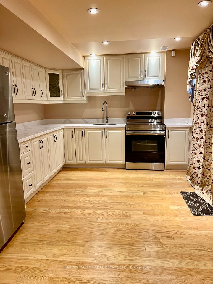 44 Ann Louise Crescent Bsmt, Markham, ON L3S 0A8 10