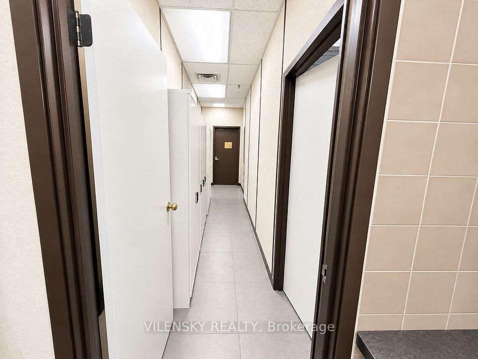 3300 Steeles Avenue W 8, Vaughan, ON L4K 2Y4 11