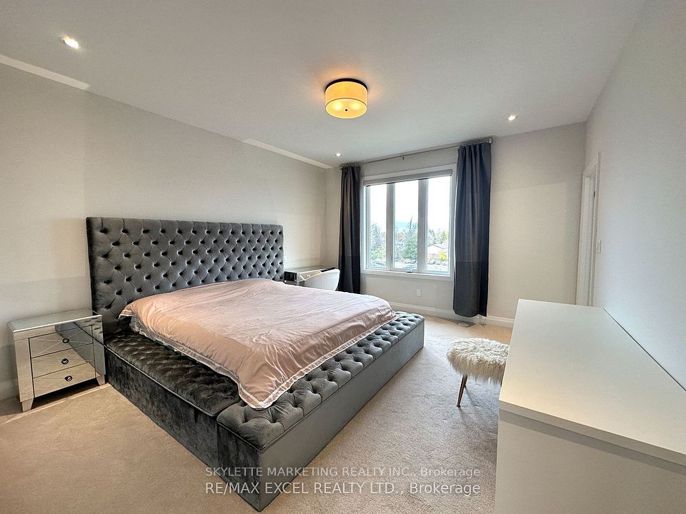7 Caseley Way, Markham, ON L3R 1L4 6