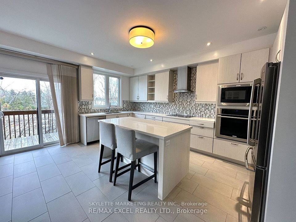 7 Caseley Way, Markham, ON L3R 1L4 4