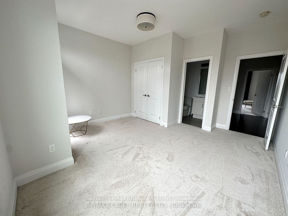 7 Caseley Way, Markham, ON L3R 1L4 11