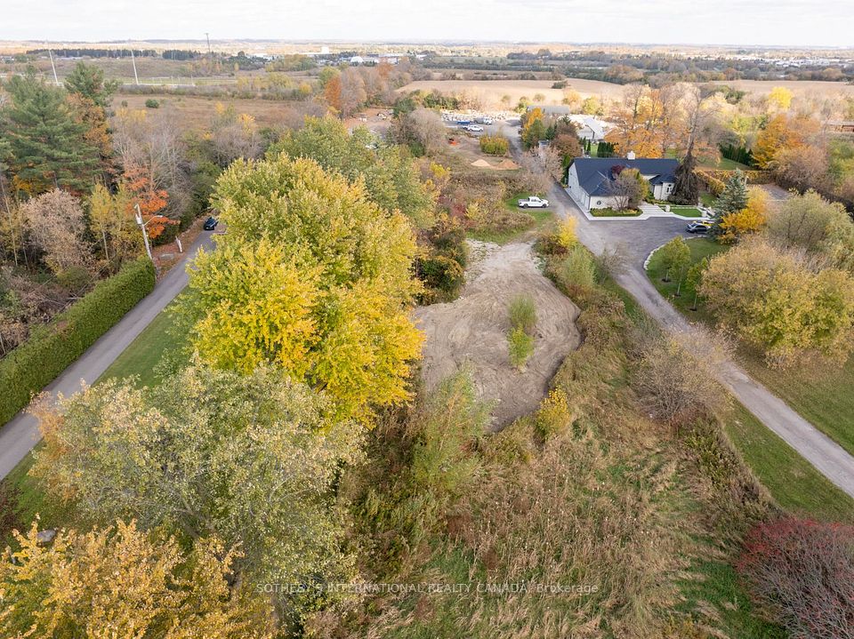 12689 Leslie Street, Richmond Hill, ON L4E 1A2 21