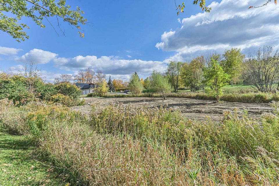 12689 Leslie Street, Richmond Hill, ON L4E 1A2 11