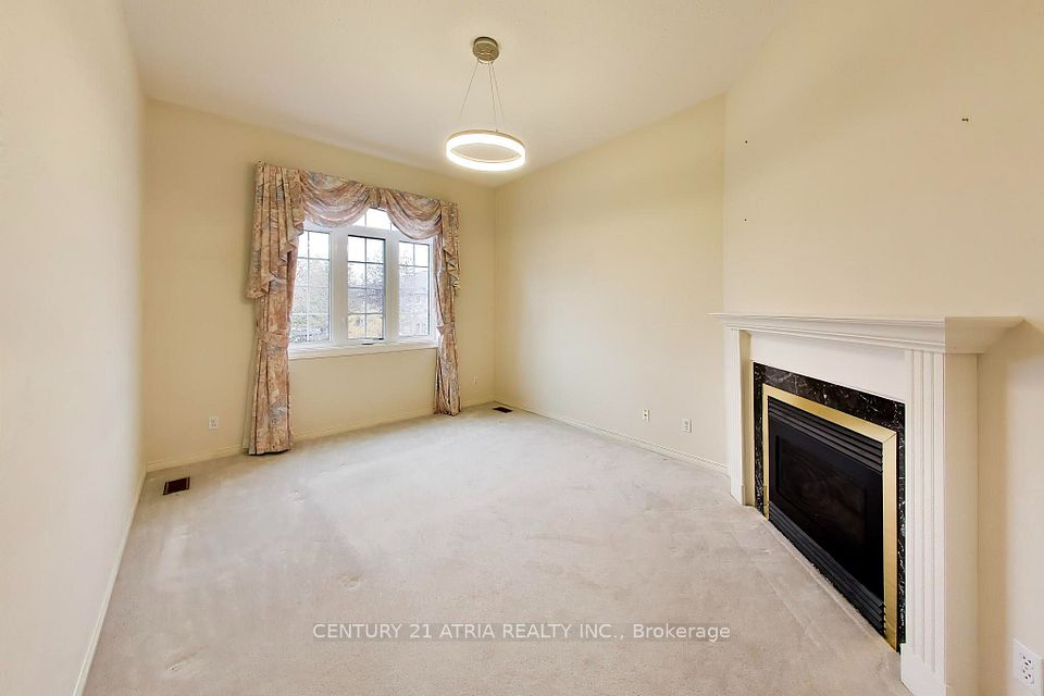 29 Indigo Street, Richmond Hill, ON L4S 1W1 5